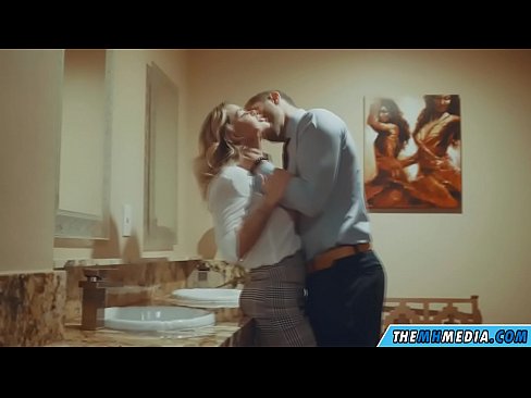 ❤️ Khi một cô gái tóc vàng busty quyến rũ bạn trong một nhà vệ sinh công cộng ️❌  Khiêu dâm chất lượng  tại chúng tôi% vi.porno24-7.ru% ❌️❤